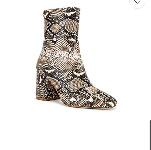 Designer boots - Picture 4 of 4